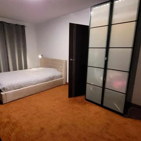 Wolnosci - 85 Metrowe Mieszkanie Na Wylacznosc * גדינייה